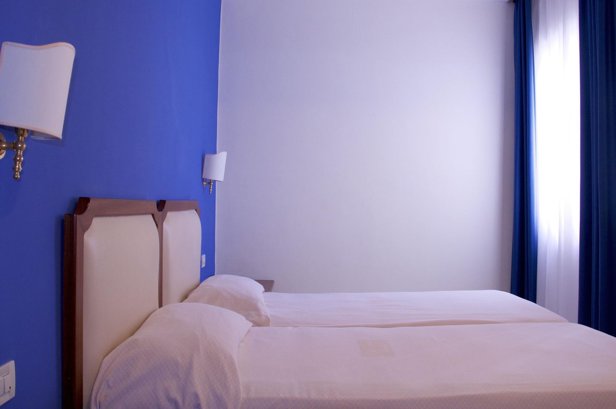 Hotel Tirrenia Sorrento Eksteriør billede