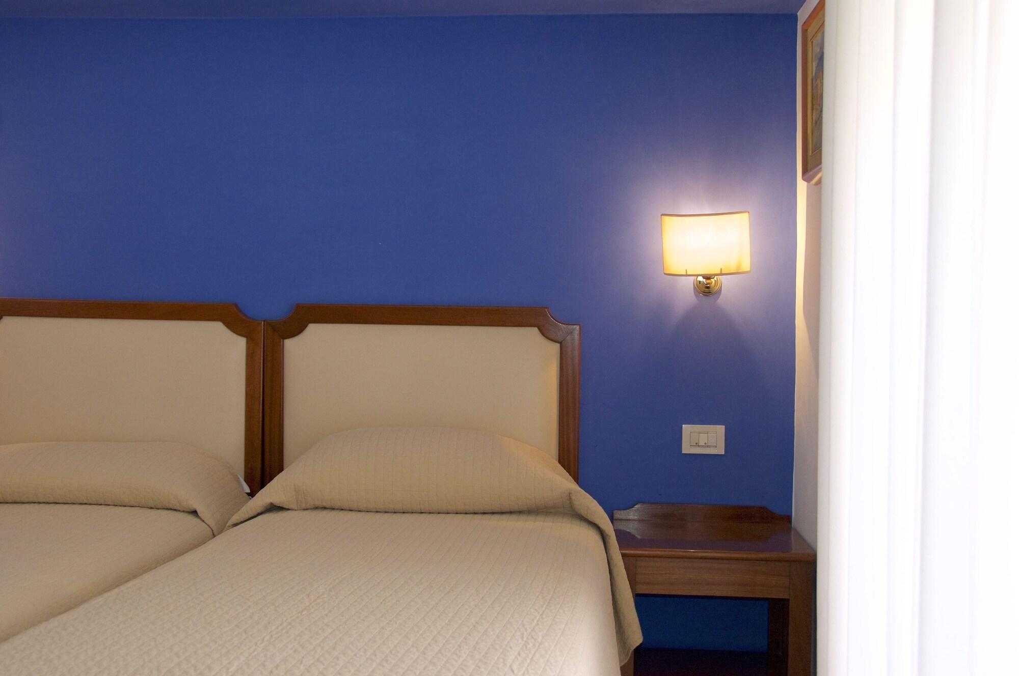 Hotel Tirrenia Sorrento Eksteriør billede