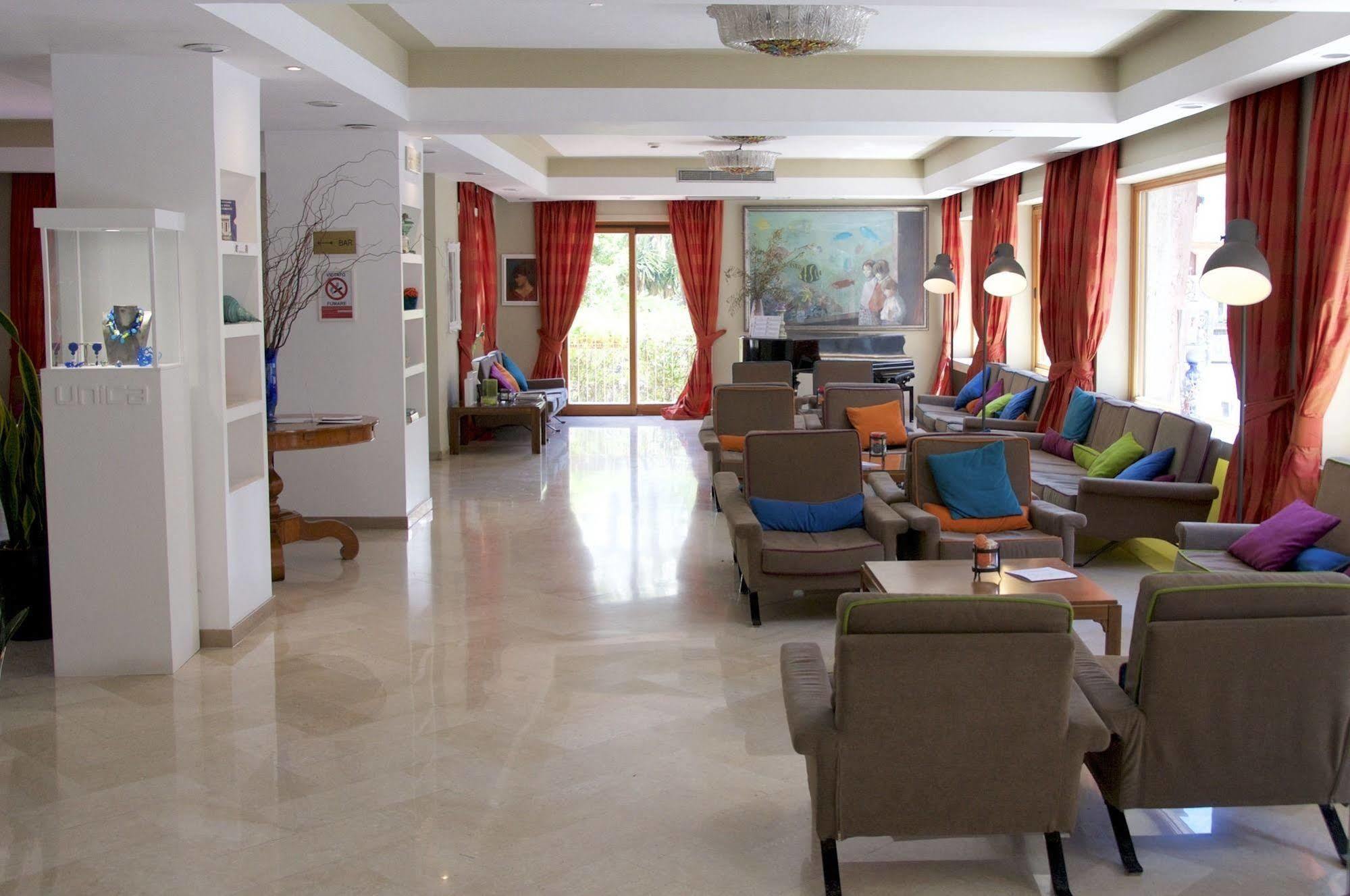 Hotel Tirrenia Sorrento Eksteriør billede